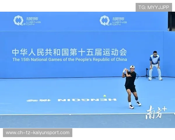 网球场上的“迷失记忆”——当顶尖选手也会忘记开球那一刻